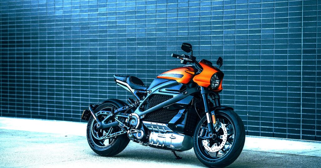 Suzuki Gixxer থেকে KTM Duke, ২ লাখের দেখুন সেরা ৫ টি গাড়ি! কিনলেই পয়সা উসুল Suzuki Gixxer থেকে KTM Duke, ২ লাখের দেখুন সেরা ৫ টি গাড়ি! কিনলেই পয়সা উসুল