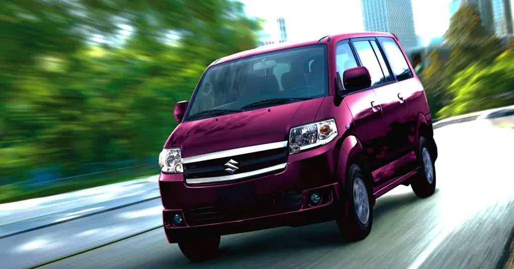 Innova ও Ertiga এর বাজার ধ্বংস করতে তৈরী মারুতির এই 7-সিটার গাড়ি! দাম ও ফিচার্স দেখে নিন