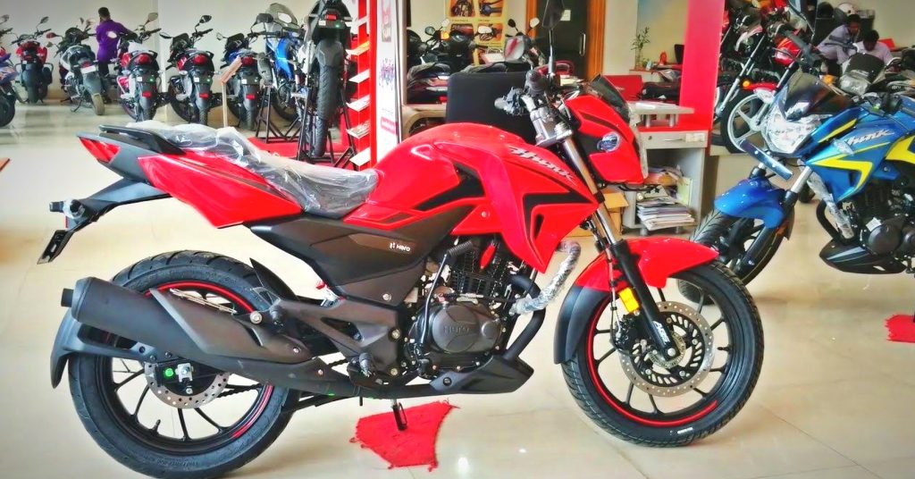 Pulsar আর Apache-র মার্কেট খেতে আসছে হিরোর ধাসু বাইক Hunk, লুক ও ফিচার্স দেখেই প্রেমে পড়ে যাবেন