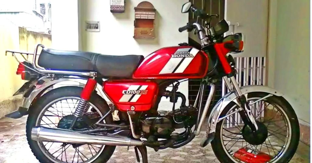 নতুন অবতারে বাজারে ঝড় তুলবে ৯০ এর দশকের Honda CD100, লুক ও ফিচার্স দেখে ফিদা হয়ে যাবেন নতুন অবতারে বাজারে ঝড় তুলবে ৯০ এর দশকের Honda CD100, লুক ও ফিচার্স দেখে ফিদা হয়ে যাবেন