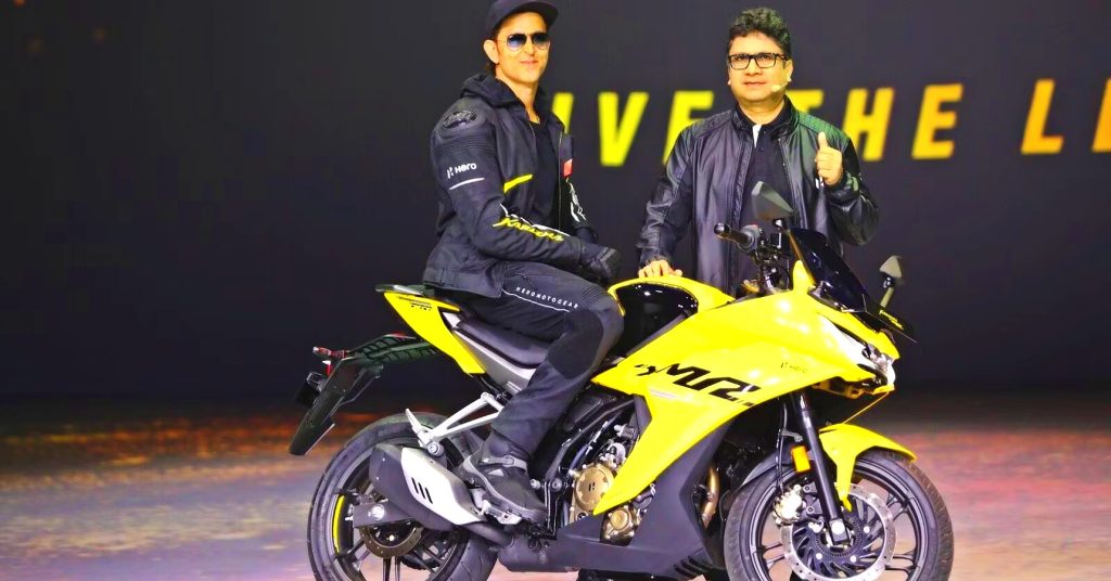 দীর্ঘ প্রতীক্ষার অবসান! অবশেষে বাজারে এল Hero Karizma XMR 210, দেখুন দাম ও নজরকাড়া ফিচার্স দীর্ঘ প্রতীক্ষার অবসান! অবশেষে বাজারে এল Hero Karizma XMR 210, দেখুন দাম ও নজরকাড়া ফিচার্স