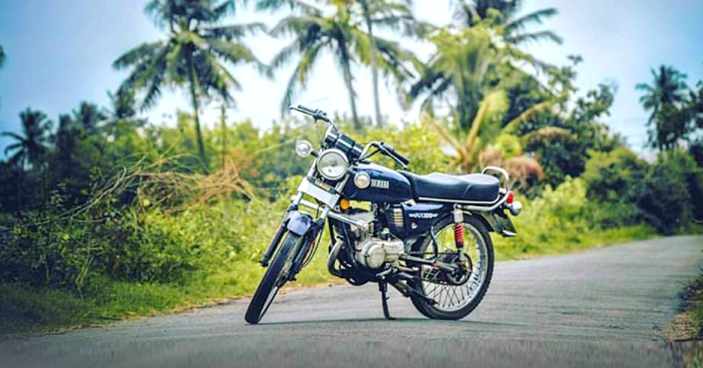 Royal Enfield এবং Jawa এর বাজার ধ্বংস করতে আসছে নতুন Yamaha RX 100! সাধ্যের মধ্যেই পেয়ে যাবেন নতুন সুপারবাইক! Royal Enfield এবং Jawa এর বাজার ধ্বংস করতে আসছে নতুন Yamaha RX 100! সাধ্যের মধ্যেই পেয়ে যাবেন নতুন সুপারবাইক!