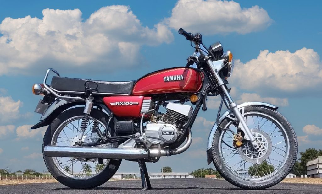 বাজারে ফিরছে লেজেন্ড RX 100, এইদিন বাজারে আসবে নতুন বাইক! দাম কত হবে? বাজারে ফিরছে লেজেন্ড RX 100, এইদিন বাজারে আসবে নতুন বাইক! দাম কত হবে?