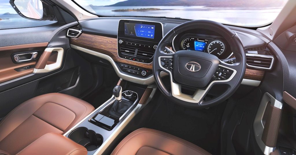 পাত্তা পাবেনা Fortuner, অর্ধেকেরও কম দামে এই নতুন গাড়ি বাজারে বিরাট হইচই ফেলেছে! কিনবেন নাকি? পাত্তা পাবেনা Fortuner, অর্ধেকেরও কম দামে এই নতুন গাড়ি বাজারে বিরাট হইচই ফেলেছে! কিনবেন নাকি?